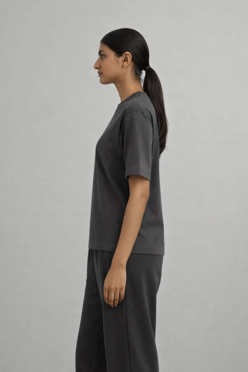 Women’s grey regular fit t-shirt made from 200 GSM 100% cotton with structured rib neckline